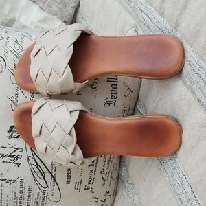 Andre Assous Nicki featherweights woven sandals 7